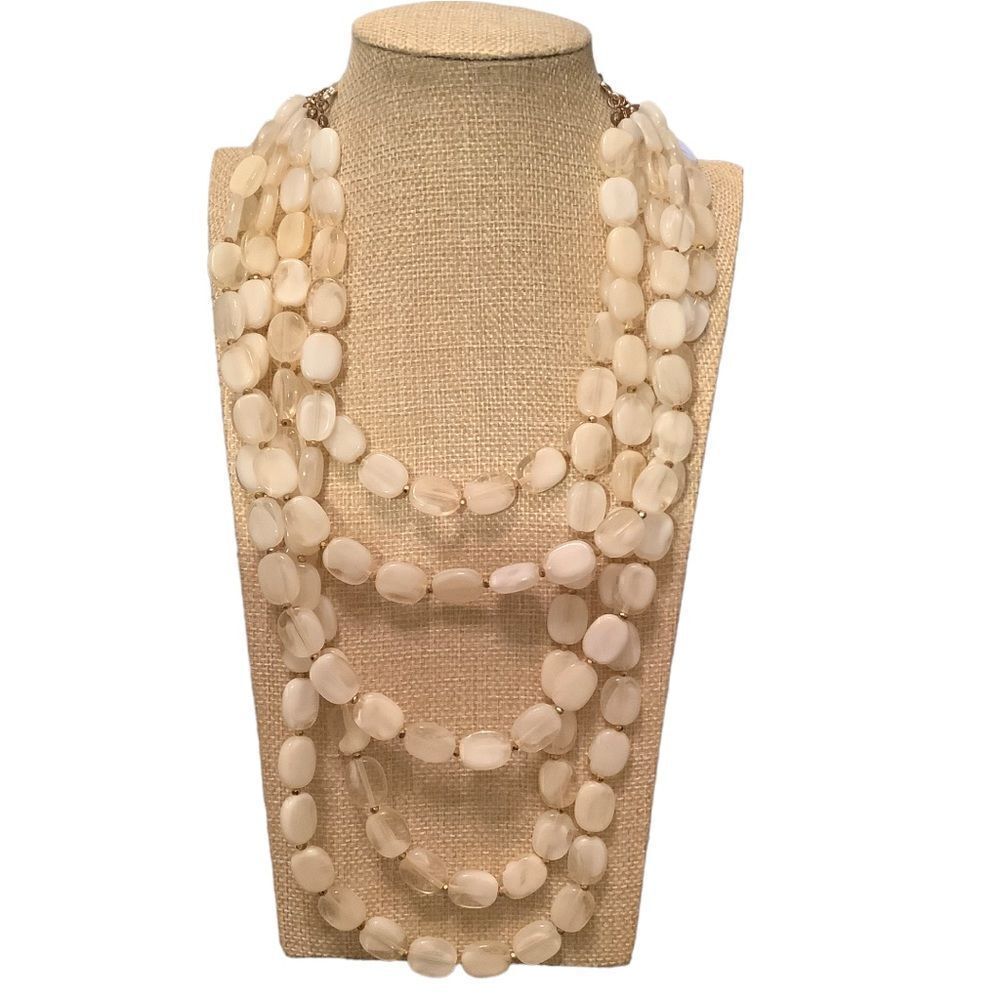 Glass beads multi layer necklace NWOT